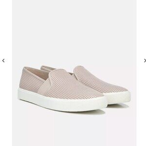 New Vince Perforated Leather Blair Sneaker Nautical Coastal Grandma Size 11